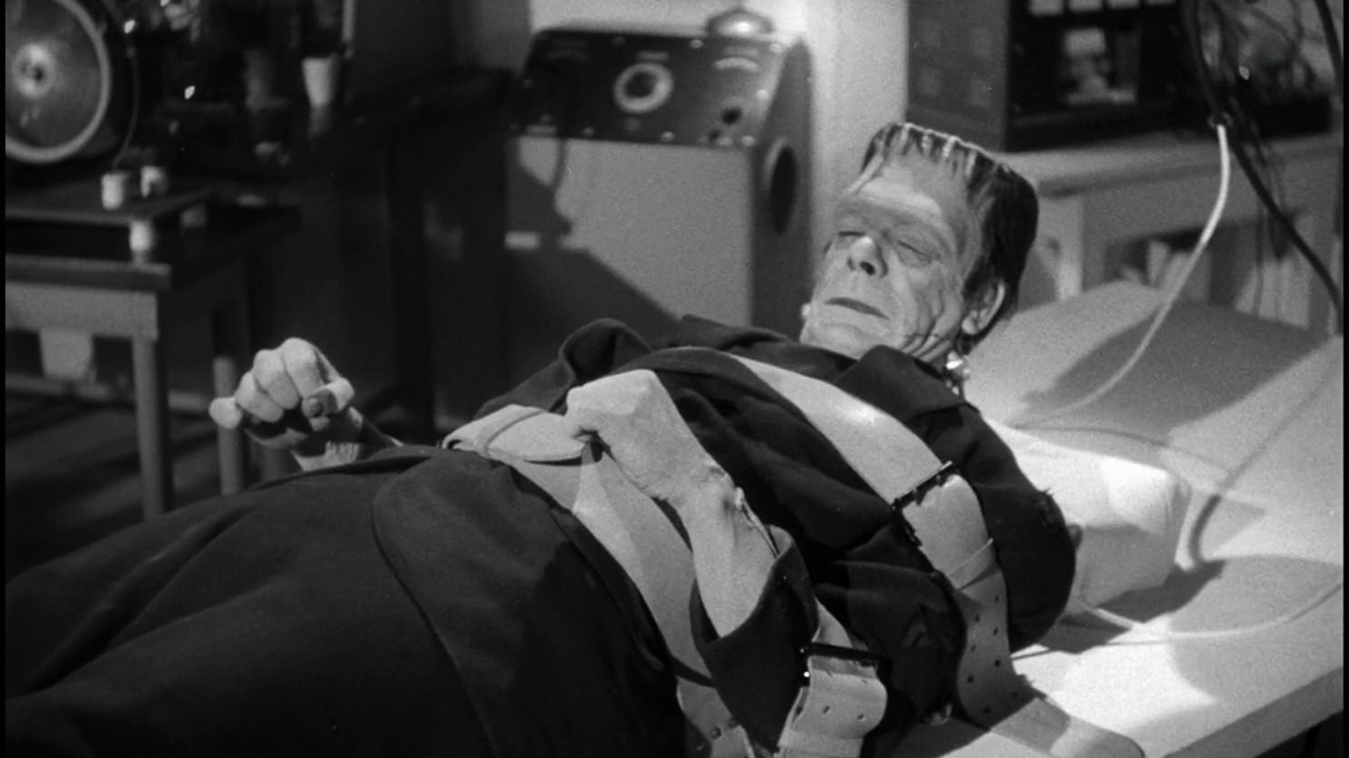 Abbott and Costello Meet Frankenstein | Alamo Drafthouse Cinema