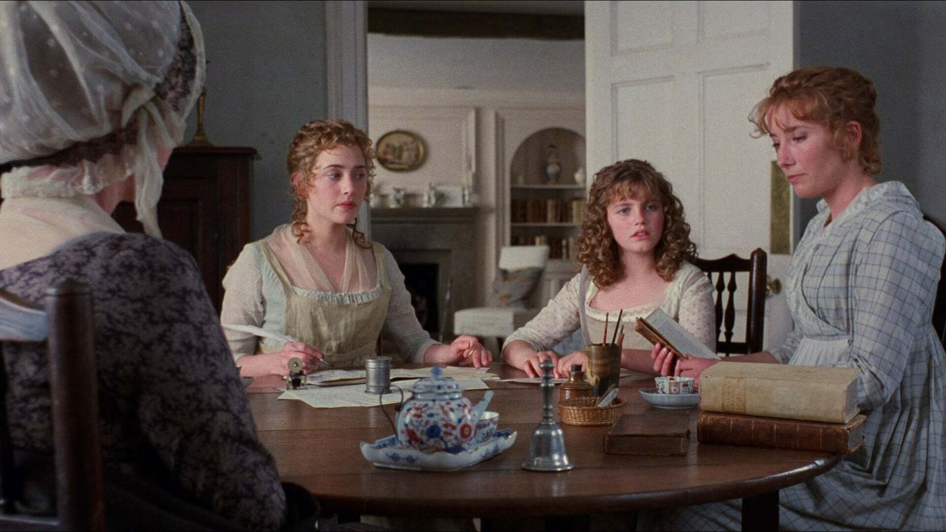 Sense and sensibility 1995. Sense and sensibility 1995. Разум и чувства 1995 кейт уинслет. Разум и чувства 1995 кейт уинслет. Sense and sensibility 1995.